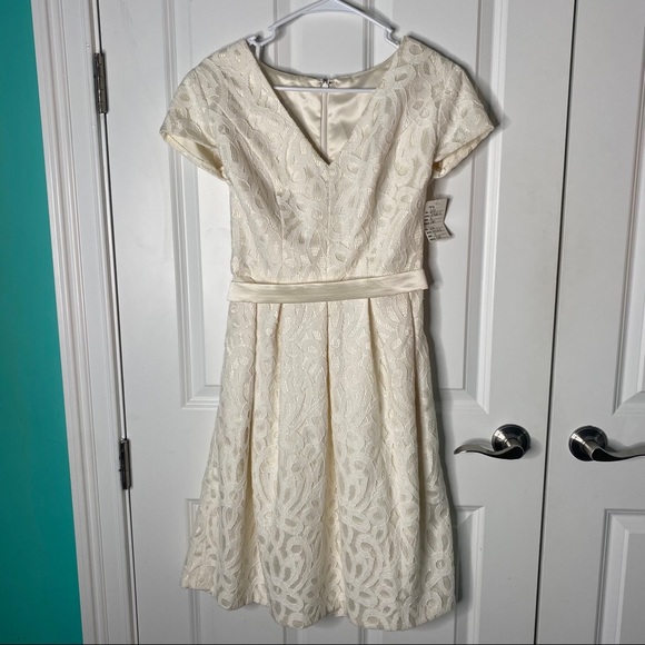 Dessy Collection ivory lace gown Sz 8 - Picture 4 of 10